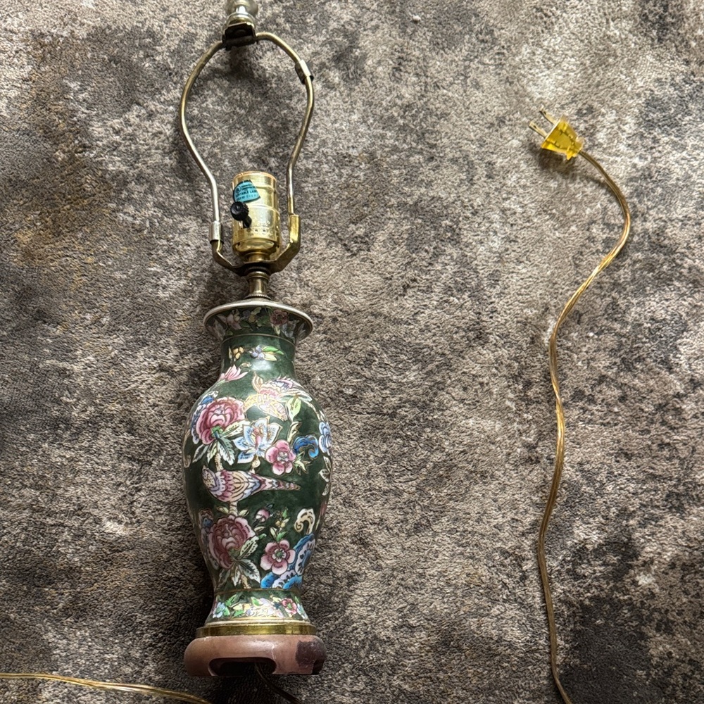 Floral Table Lamp with Brass Accents